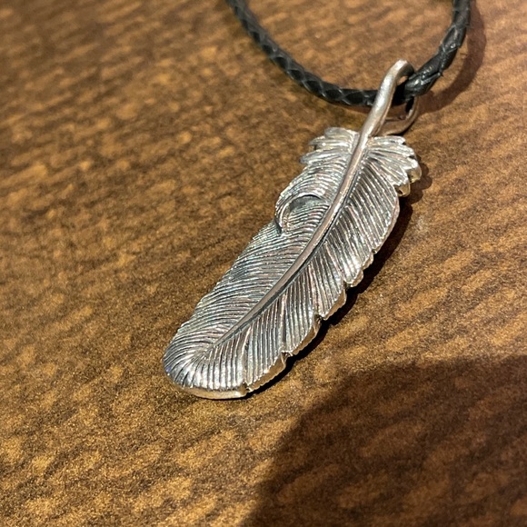 King Baby Pendant - Picture 2 of 6